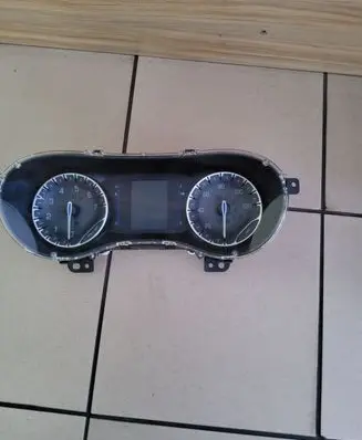 Chrysler 200 Speedometer (instrument cluster)