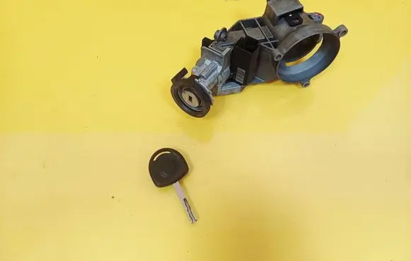 Opel Corsa D Ignition lock 