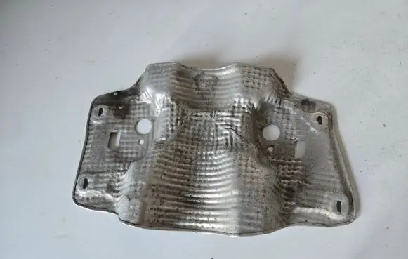 Audi Q7 4M Other under body part 4M0521443D