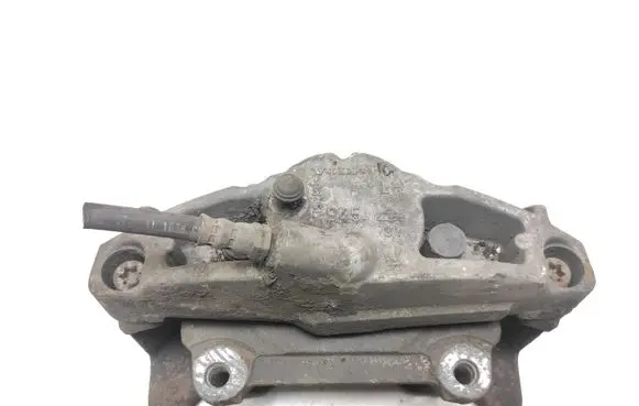 Volvo V60 Front brake caliper