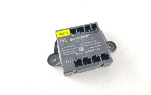 Mercedes-Benz C W204 Door control unit/module A2048702326 A2048200526 A2044421832