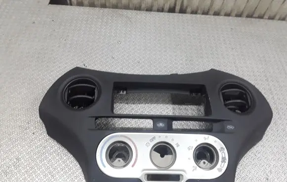 Climate control/heater control trim