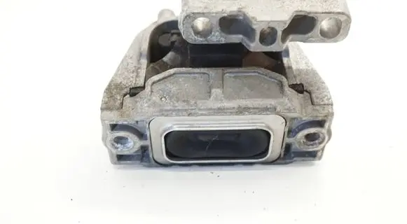 Volkswagen Scirocco Engine mounting bracket 1K0199262CBACR