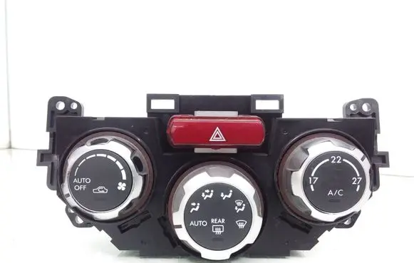 Subaru Forester SH Climate control unit 72311SC060 T1007170D