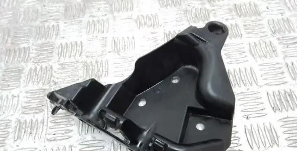 Volvo XC60 Front bumper mounting bracket 30764618