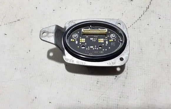 Volvo XC40 Xenon control unit/module 90122310