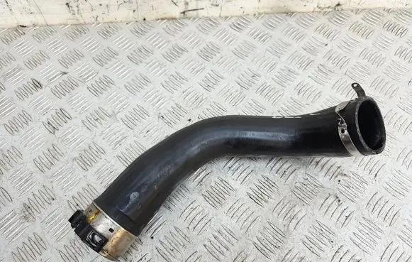 Renault Captur Intercooler hose/pipe 6670974