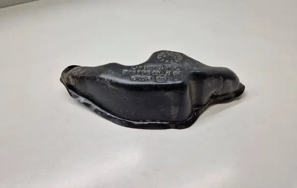 BMW i4 Sound insulation of firewall 7946061