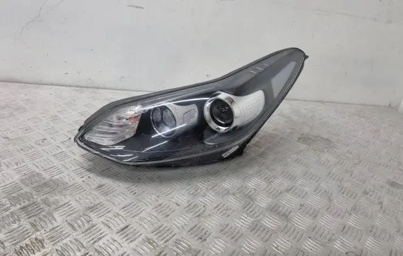 KIA Sportage Headlight/headlamp 92101F1011 L001LH01