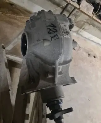 BMW 7 G11 G12 Rear differential 8619107