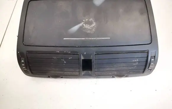 Dash center air vent grill