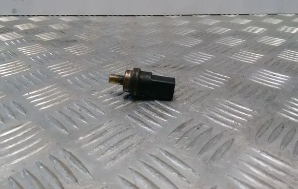 Coolant temperature sensor