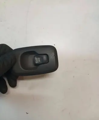 Volvo S80 Electric window control switch 8685288 02W361