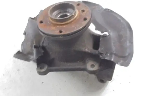 BMW 5 E60 E61 Front wheel hub spindle knuckle 6768315