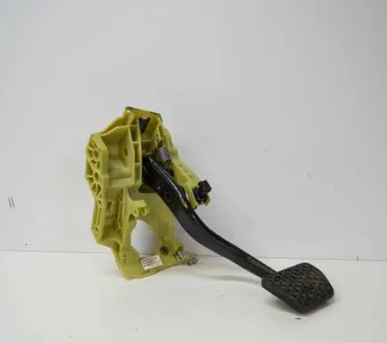 BMW 5 E60 E61 Brake pedal 6769221