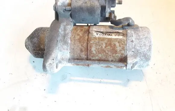 Toyota Avensis T250 Starter motor 281000R010