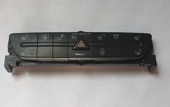 Mercedes-Benz CLS C219 A set of switches 2118218858 03752351
