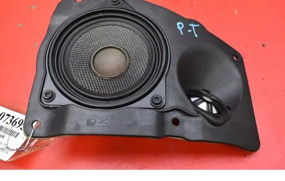 BMW 7 F01 F02 F03 F04 Subwoofer speaker 9151972