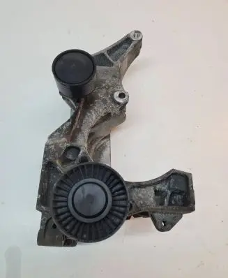 BMW 3 E90 E91 Generator/alternator bracket 7802637