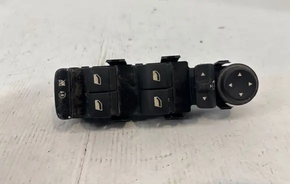 Citroen C4 II Picasso Electric window control switch 96639383ZD 003270804 966393837
