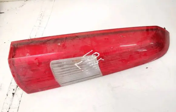 Volvo V70 Rear/tail lights 9154493