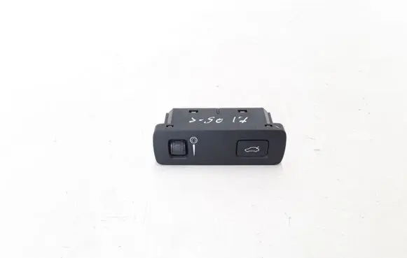Volvo S90, V90 Tailgate opening switch 31376510