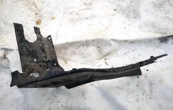 Mercedes-Benz E W211 Radiator support slam panel