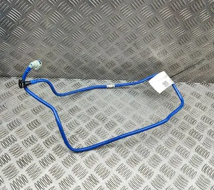 BMW X5 G05 Fuel line pipe 7439951