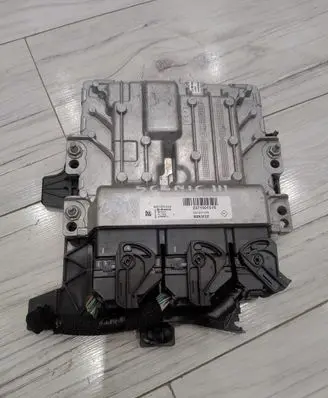 Renault Scenic III - Grand scenic III Engine control unit/module ECU 237100151S