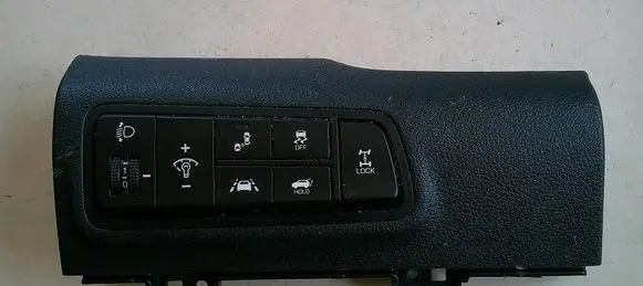Hyundai Tucson TL Central console control unit 93710D7400TRY 1906140000284
