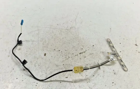 Volkswagen Jetta V Seat heating element 1K0963553