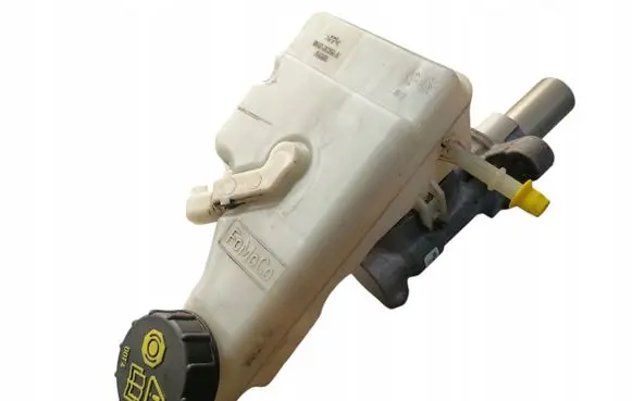 Ford Focus Master brake cylinder DV612140J