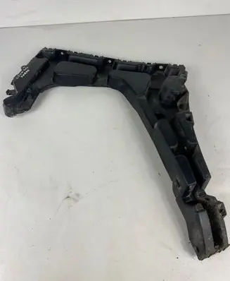 Seat Leon (5F) Bumper support mounting bracket corner 5F9807376 5F9807376B