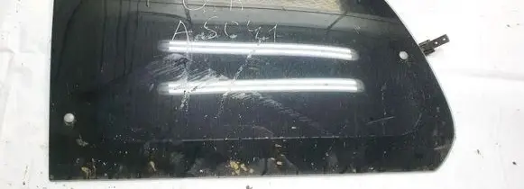 KIA Carnival Rear side window