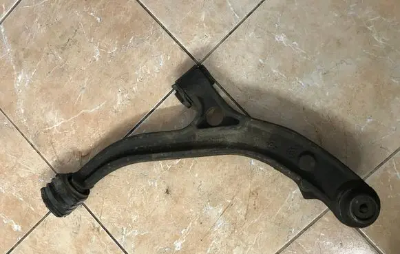 Chrysler Voyager Front lower control arm/wishbone