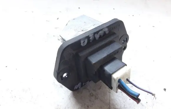 Mazda 6 Heater blower fan relay 