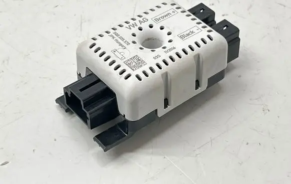 Volkswagen Golf VII Other control units/modules 5Q0035570