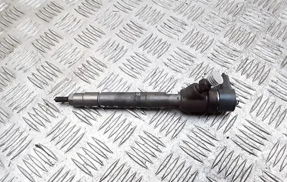 Fuel injector