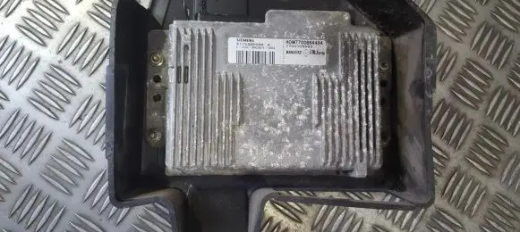 Renault Megane I Engine control unit/module 7700105983 HOM7700864454