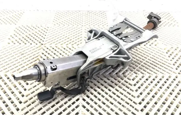 Volvo XC60 Steering wheel axle 31476842