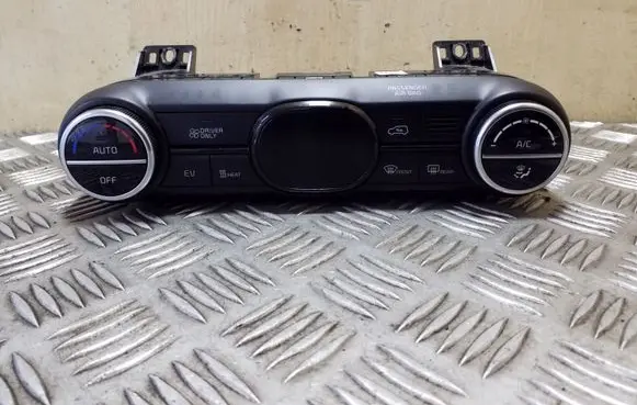 KIA Soul Climate control unit 97250J2110