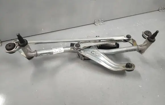 Volkswagen Caddy Front wiper linkage and motor 2K8955023B 2K8955113