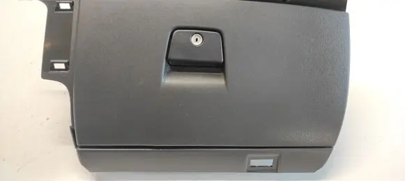 Volvo V50 Glove box 9123248