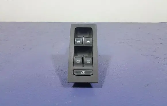 Skoda Octavia Mk3 (5E) Electric window control switch 5E0959857