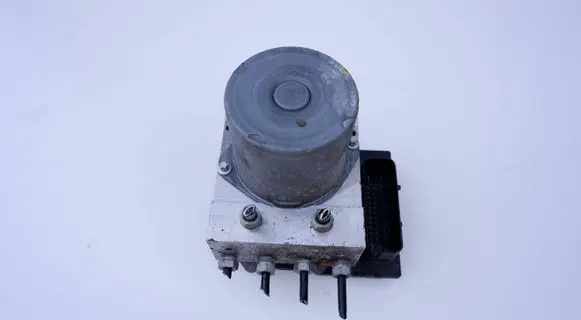 BMW X1 E84 ABS Pump 6795189 6795188