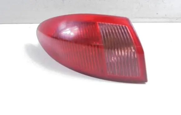 Alfa Romeo 147 Rear/tail lights 46556349