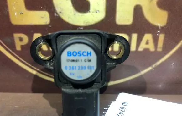 Mercedes-Benz E W211 Air pressure sensor 0261230191