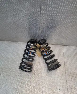 Jaguar XE Rear coil spring