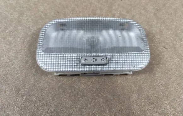Peugeot 3008 I Rear seat light 9682063980