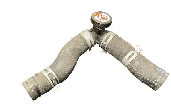 Lexus GS 250 350 300H 450H Engine coolant pipe/hose
